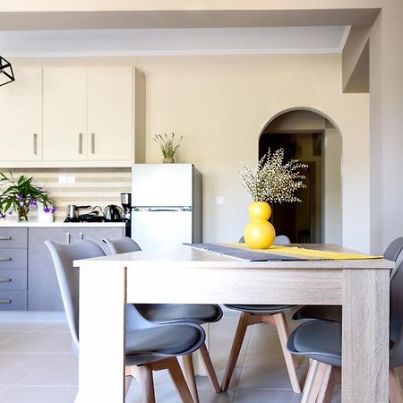 Afroditi'S Delux Apartment Monemvasía Екстериор снимка