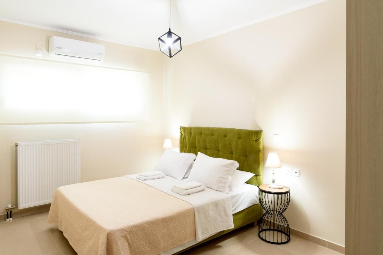 Afroditi'S Delux Apartment Monemvasía Екстериор снимка