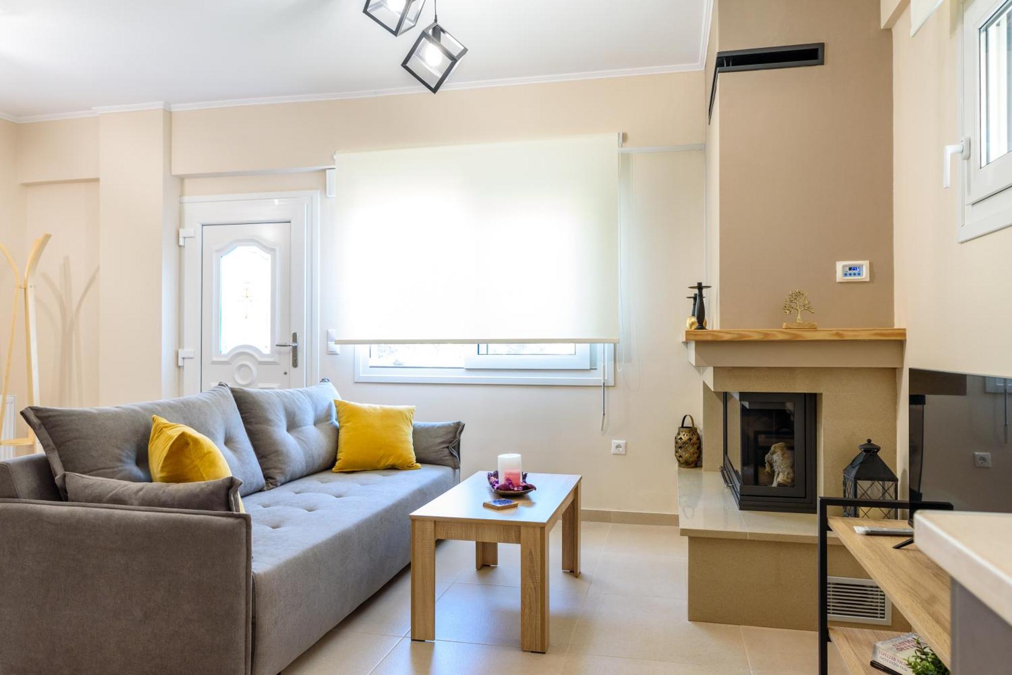Afroditi'S Delux Apartment Monemvasía Екстериор снимка